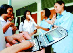 重慶移動聯手本地軟件開發，年底有望實現手機原生群聊功能